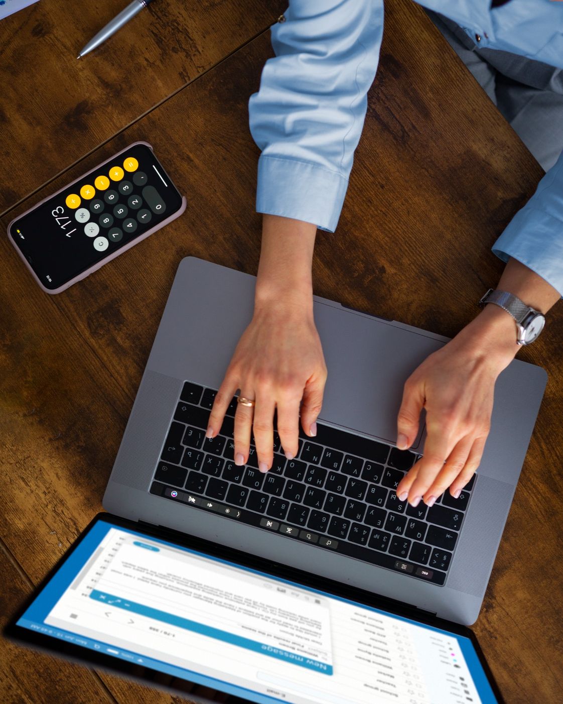 Workforce deployment and payroll, fully managed and compliant.